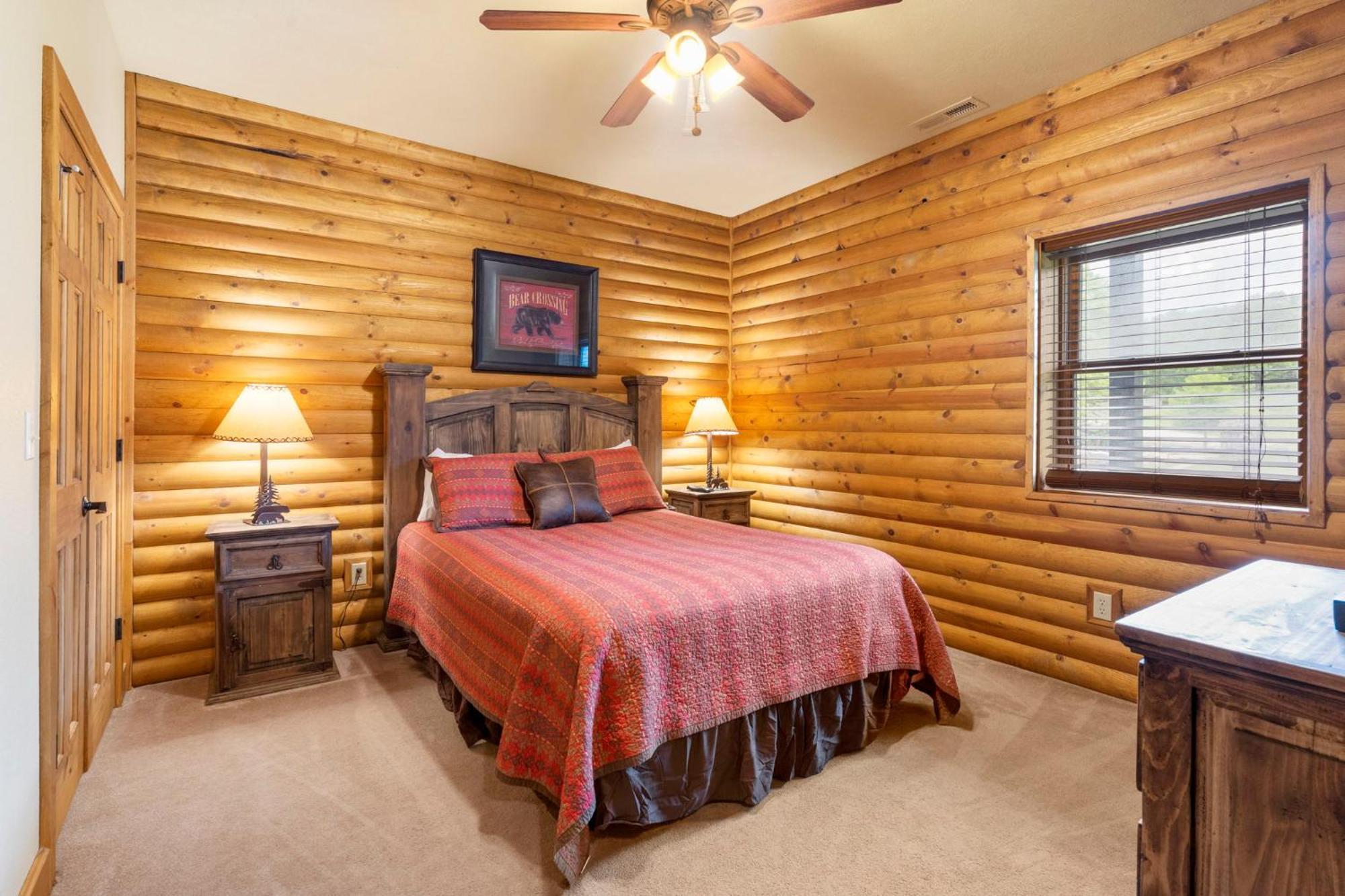 Luxury Lakefront Chalet Resort 2 Pools Free Amenities Dock Kayaks Waterslide Lampe Exterior photo